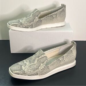 Franco Sarto Boston Faux Snake Print Loafer Slip on Shoes Size 8 M